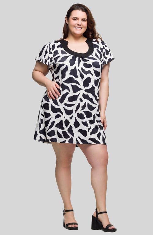 24seven Comfort Apparel Plus Size Short Sleeve Scoop Neck Mini Dress In Multi