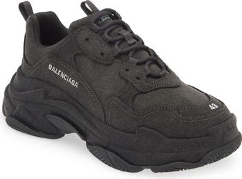 Balenciaga triple s trainers mens best sale