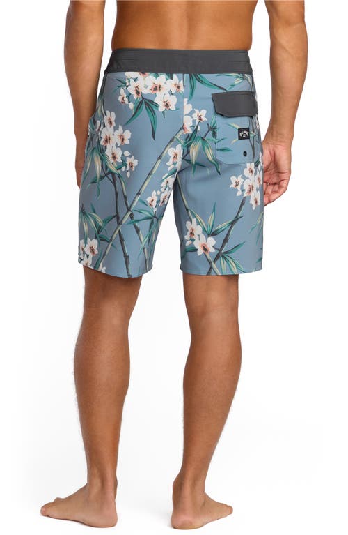 Billabong Sundays Pro Board Shorts In Blue