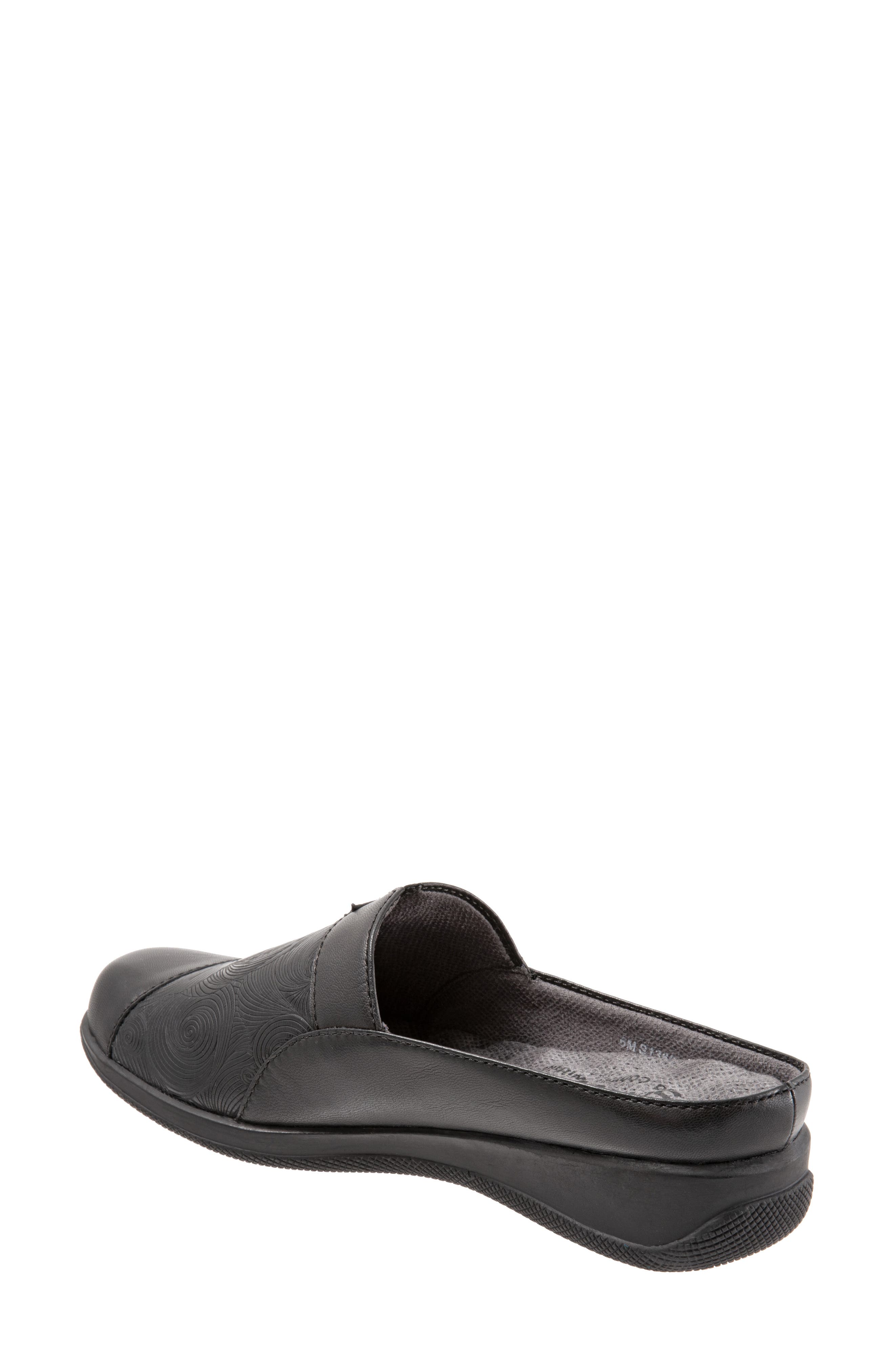 SoftWalk<sup>®</sup> 'San Marcos' Woven Clog, Alternate, color, 