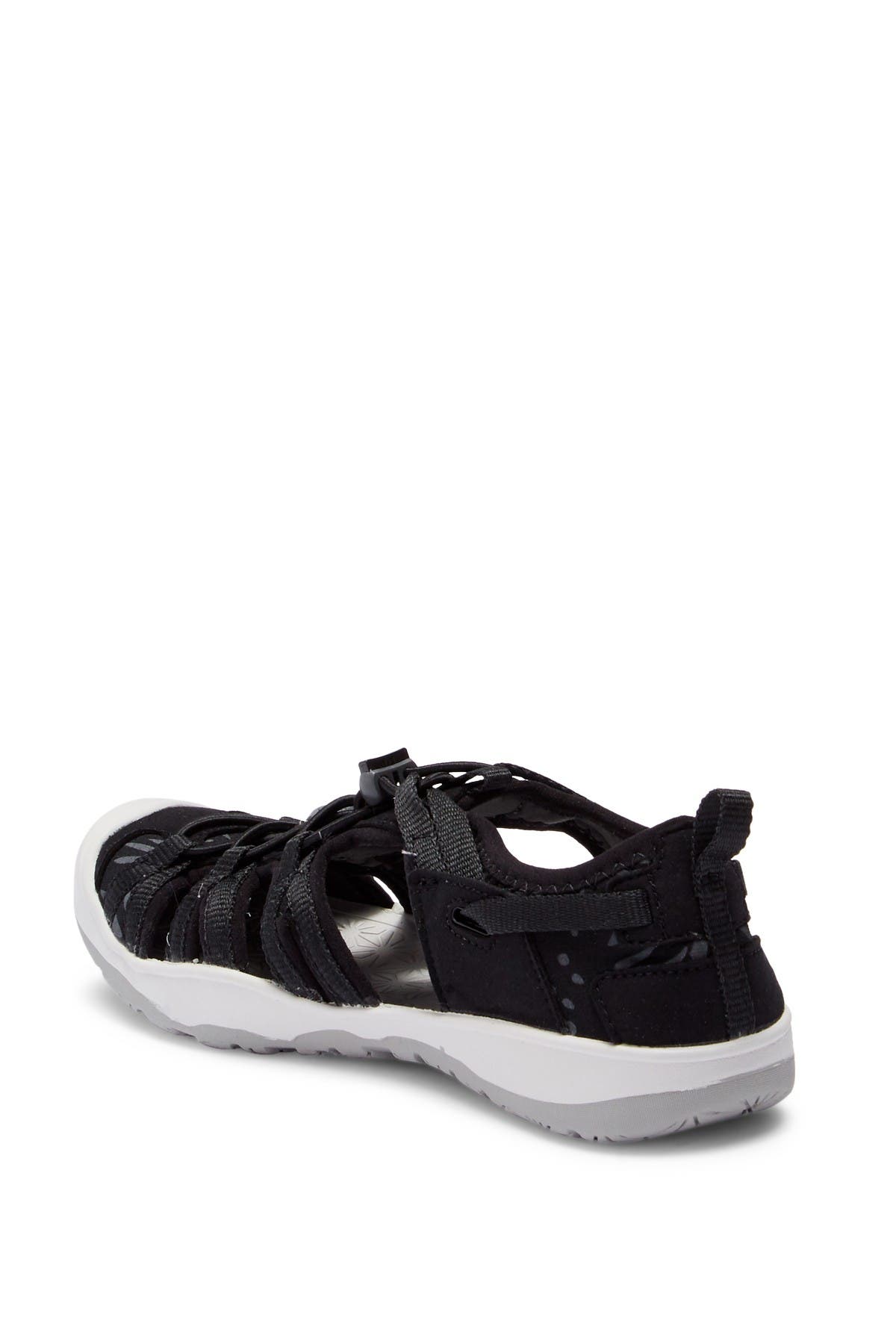 KEEN Moxie Water Friendly Sandal, Alternate, color, 