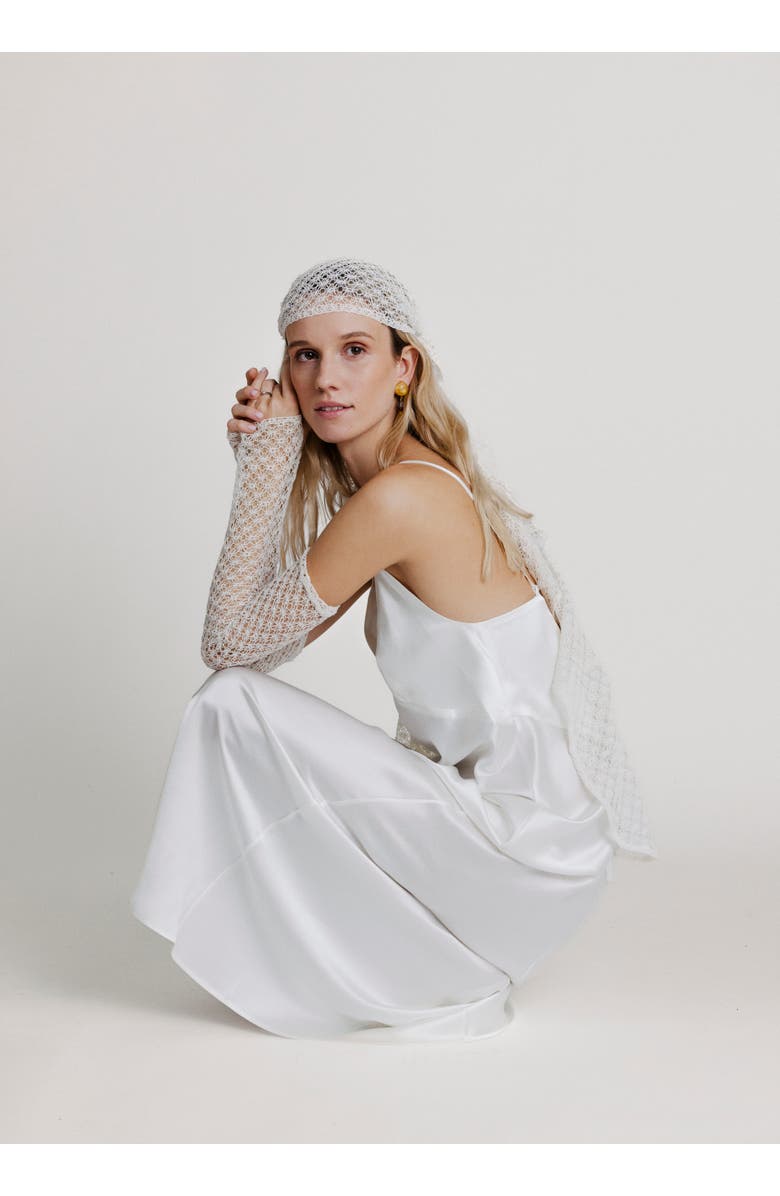 Alas Long Lace Fingerless Gloves, Alternate, color, Off White