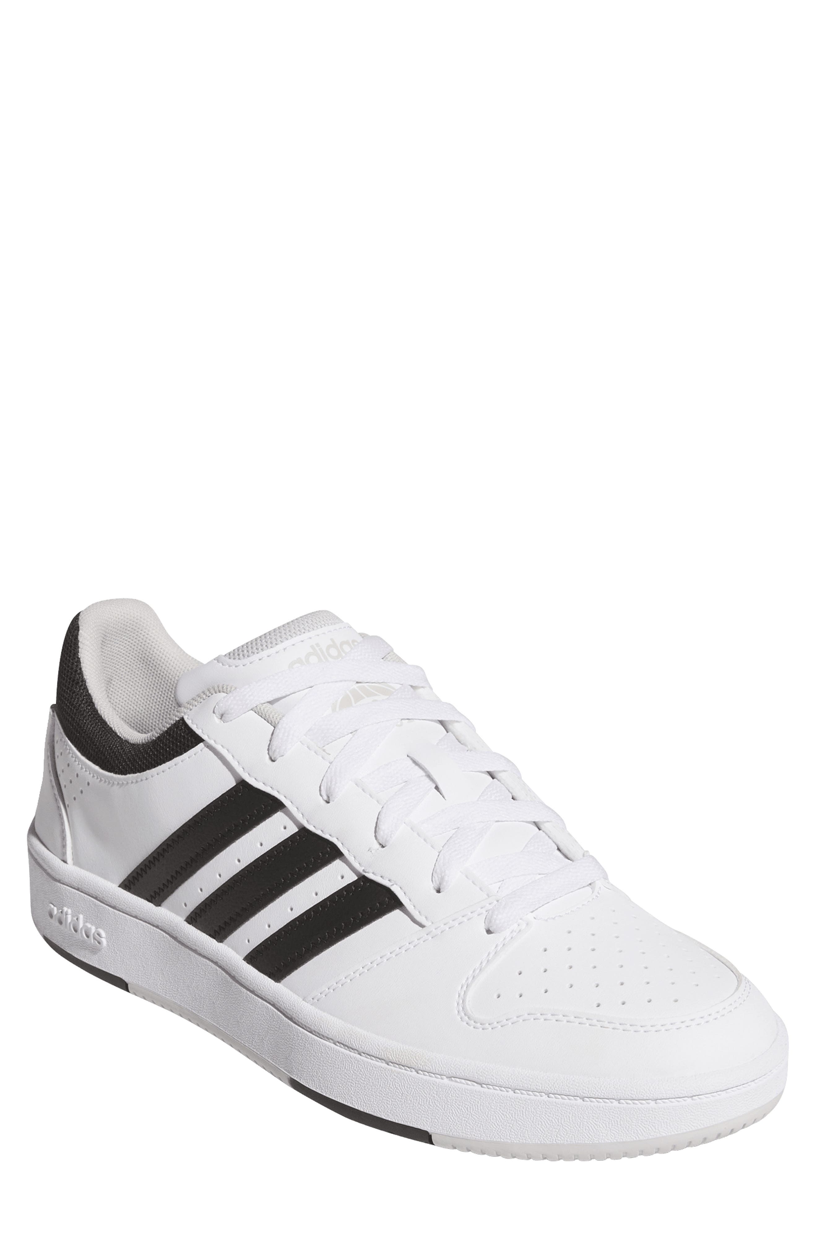 Hoops Classic Sneaker