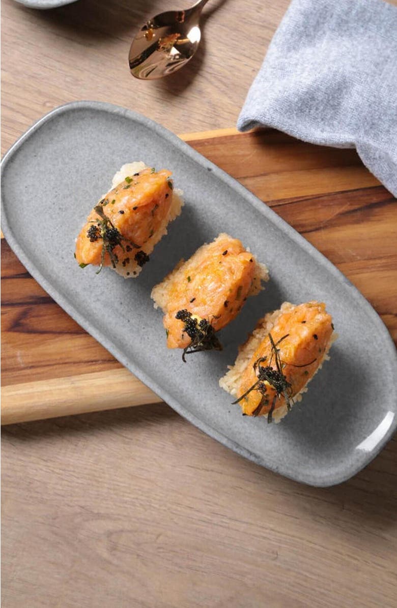 Porto Brasil Shallow Organic Oval Platter Small Set of 4, Alternate, color, Dust