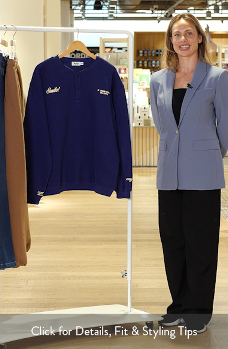 Smiled Oversize Crewneck Sweatshirt, sales video thumbnail