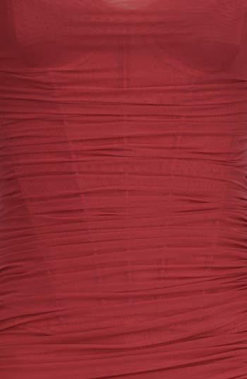 Lini Sleeveless Mesh Gown