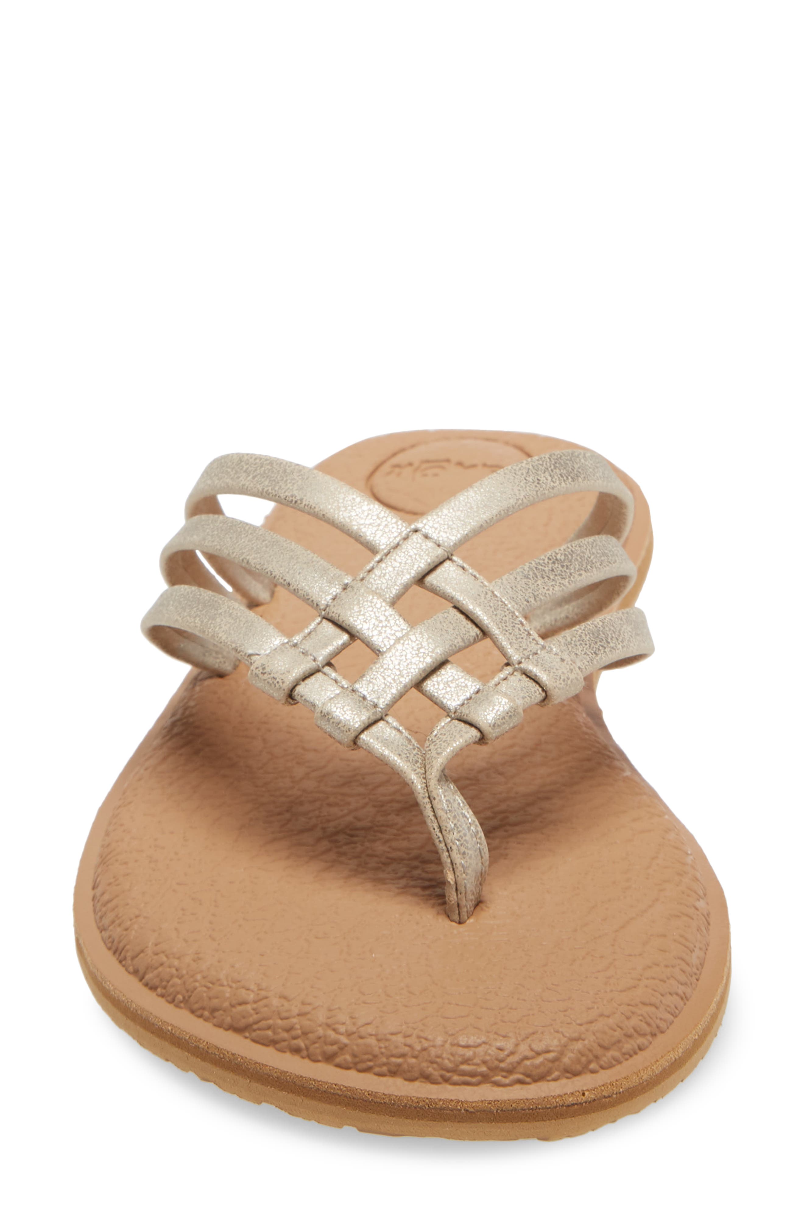 Yoga Salty Shimmer Flip Flop, Alternate, color, CHAMPAGNE