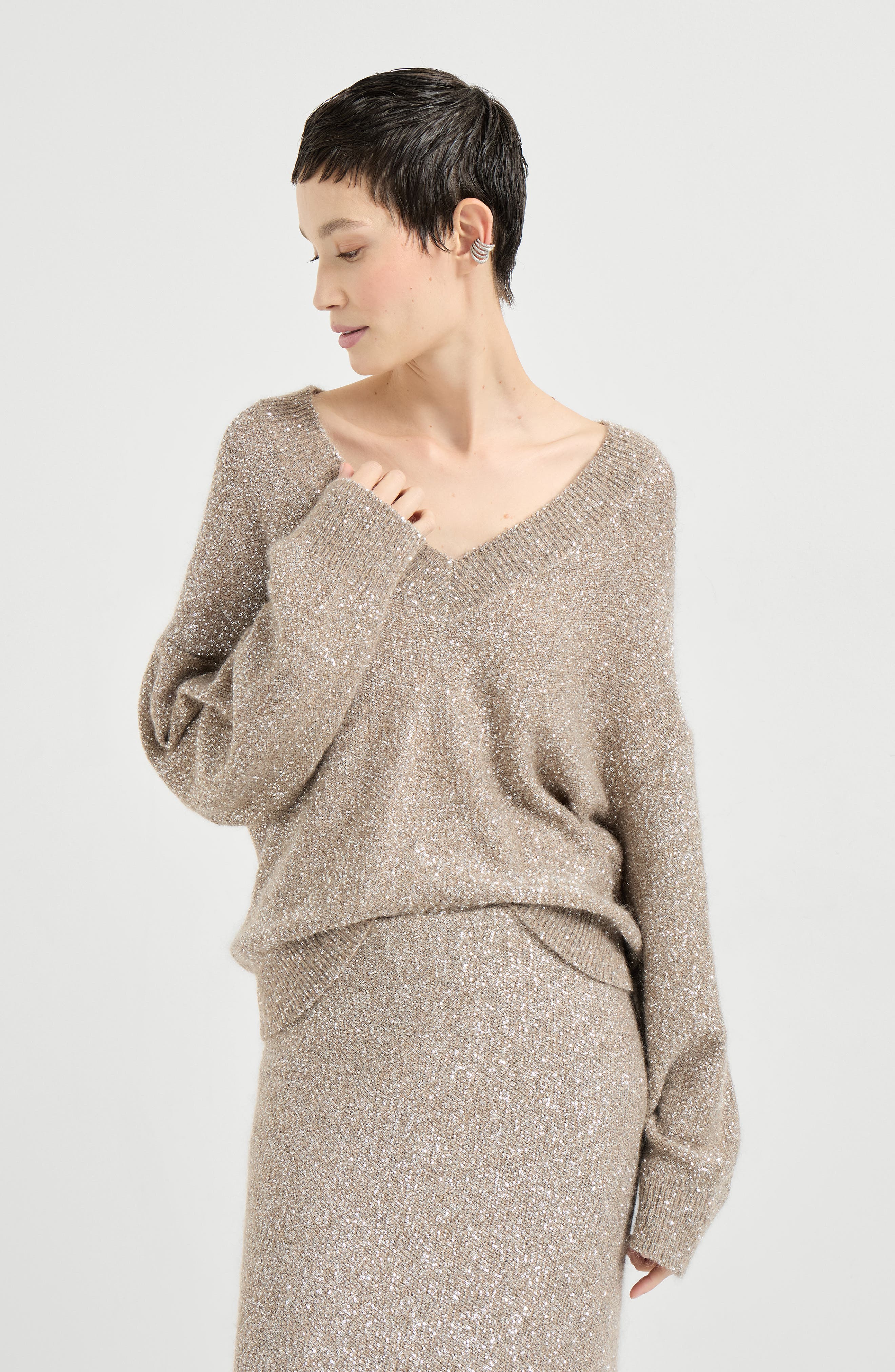 Dazzling texture sweater