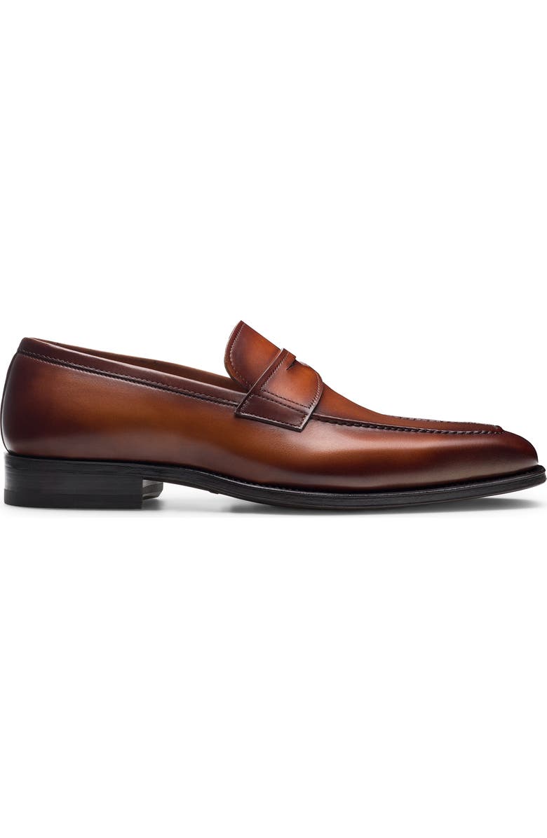 Magnanni Maine Water Resistant Loafer, Alternate, color, Cognac
