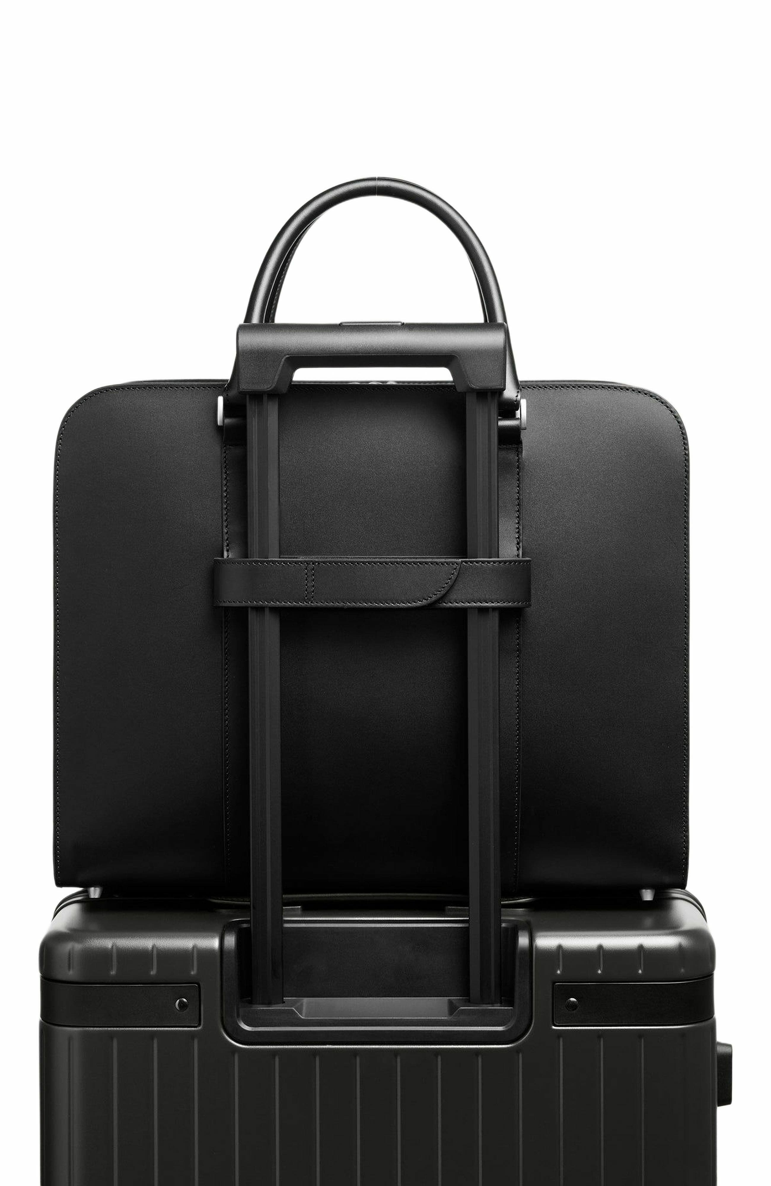 Carl Friedrik Smart holder, Alternate, color, Black