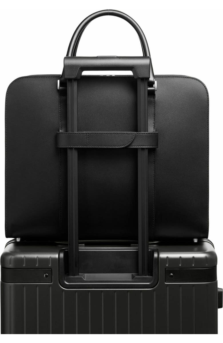 Carl Friedrik Smart holder, Alternate, color, Black