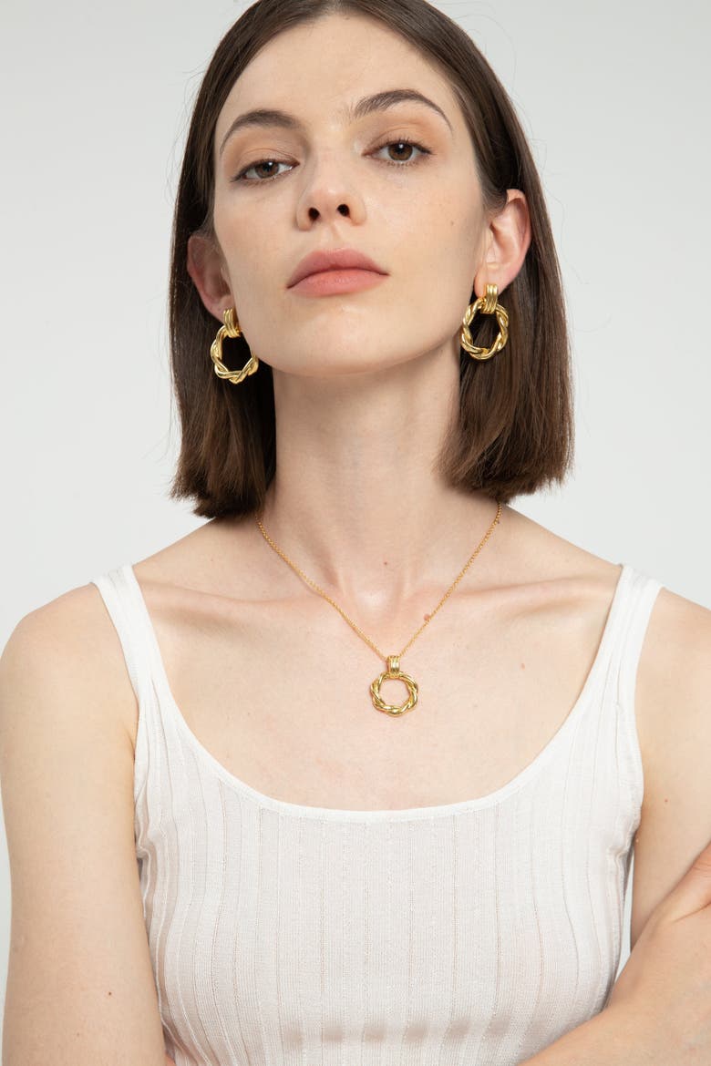 Eléa Twisted Hoop Pendant Necklace, Alternate, color, Gold