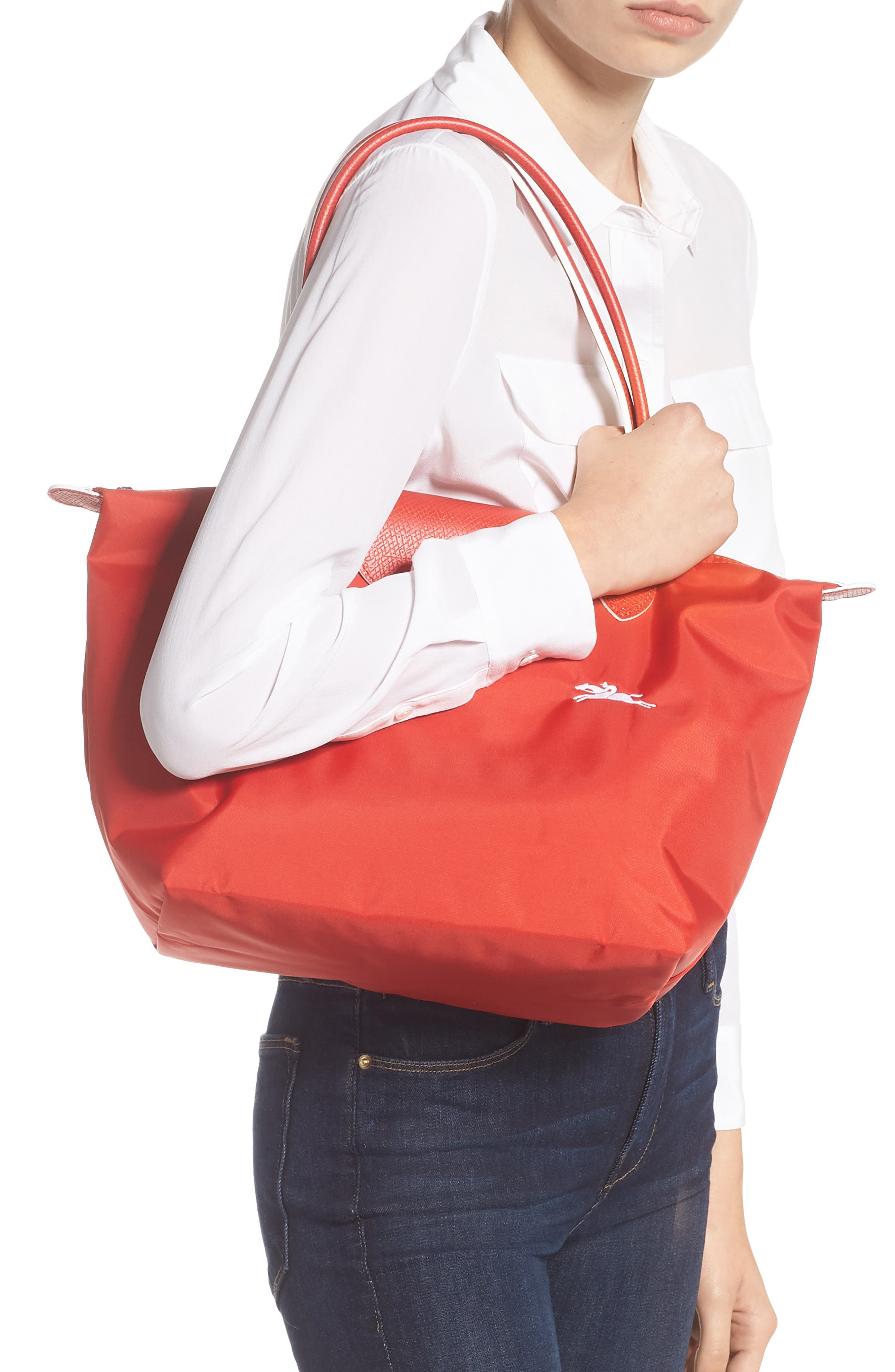 Longchamp Medium Le Pliage Club Shoulder Tote, Alternate, color, Vermillion