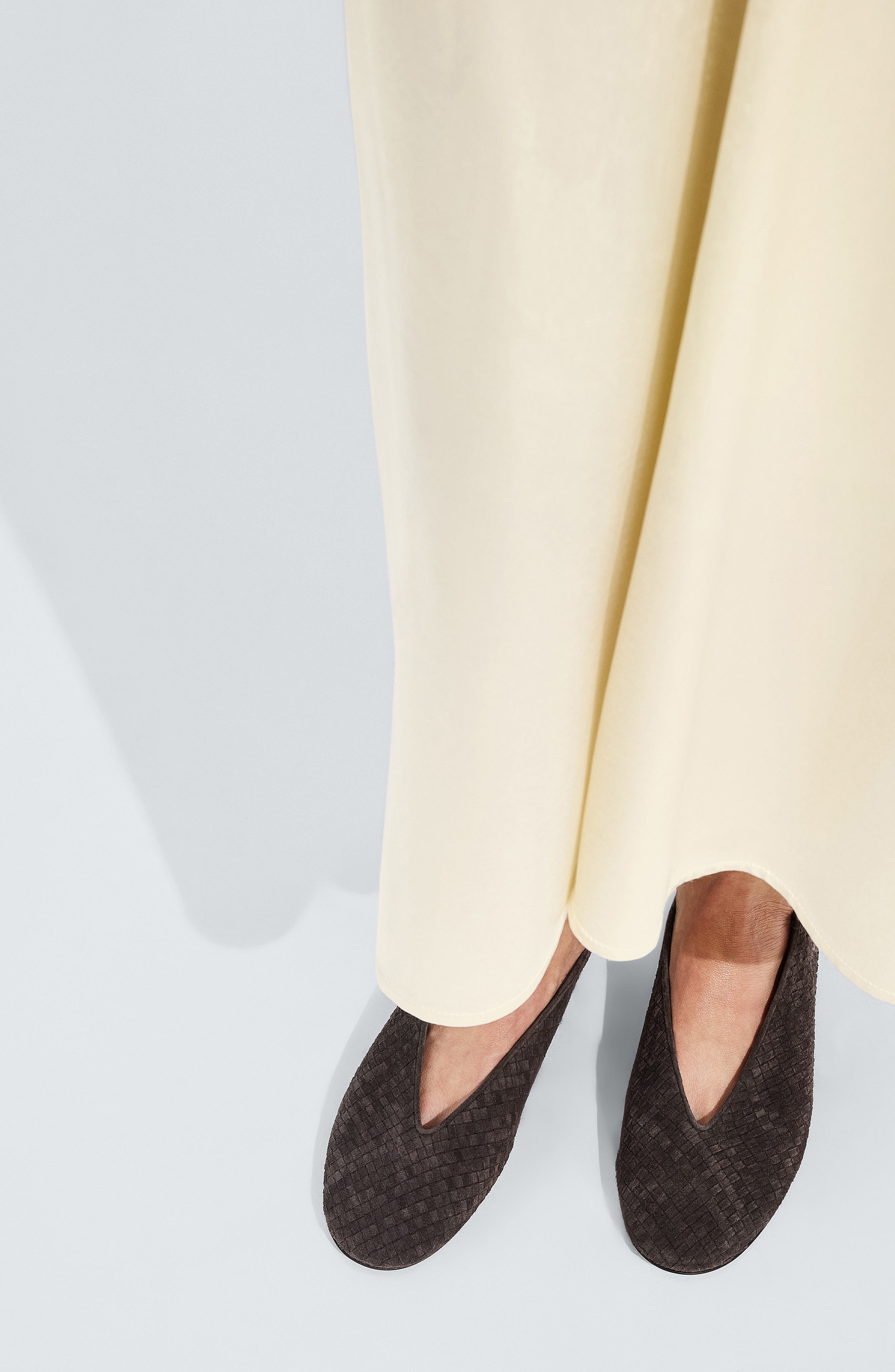 Rosa Intrecciato Flat, Alternate, color, 2006 ESPRESSO