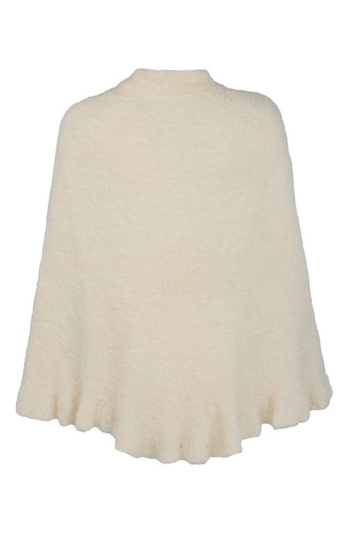 Saachi Plush Capelet Pomcho In White