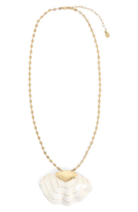 Clamshell Pendant Necklace