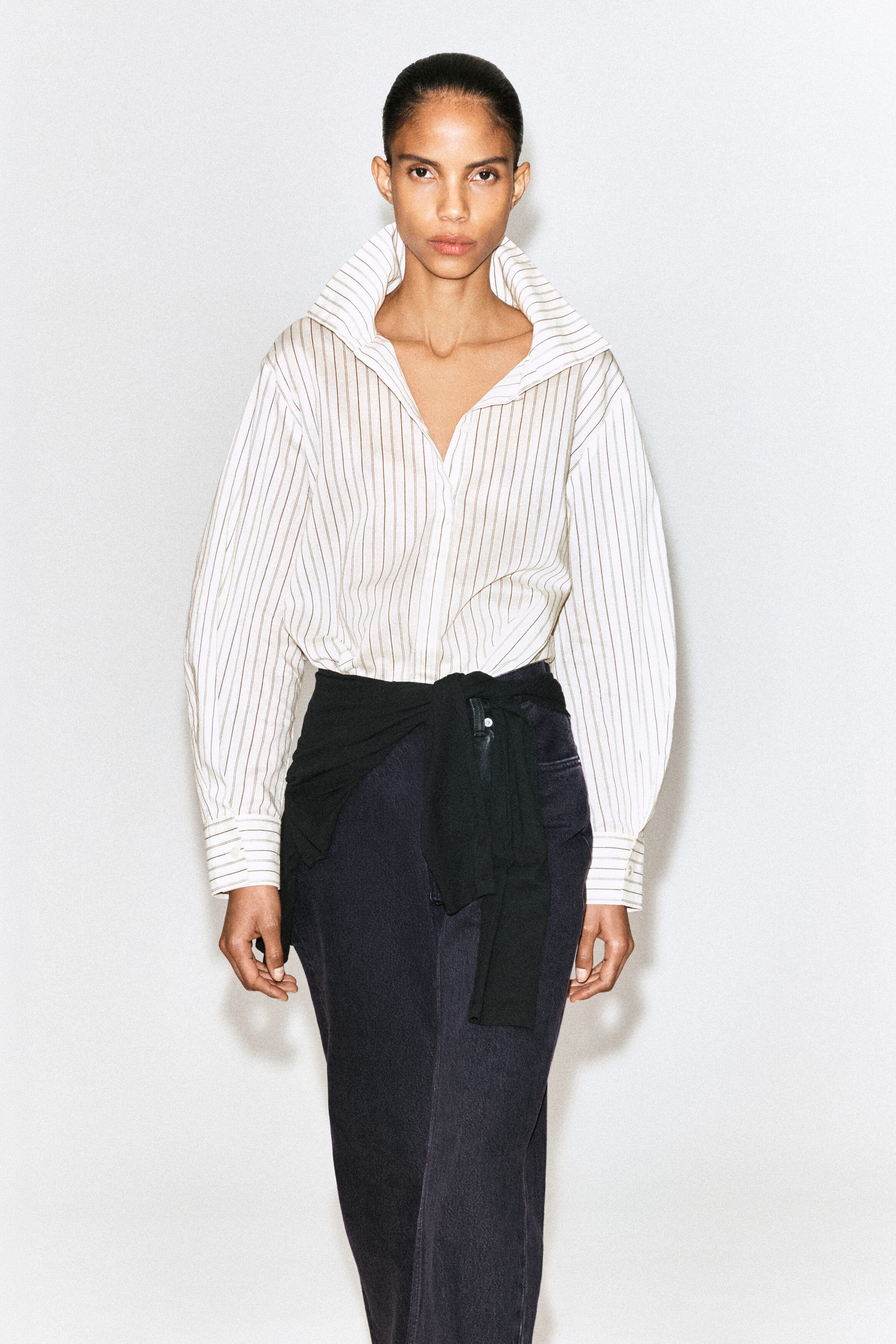 selected IVORY / BROWN / STRIPED