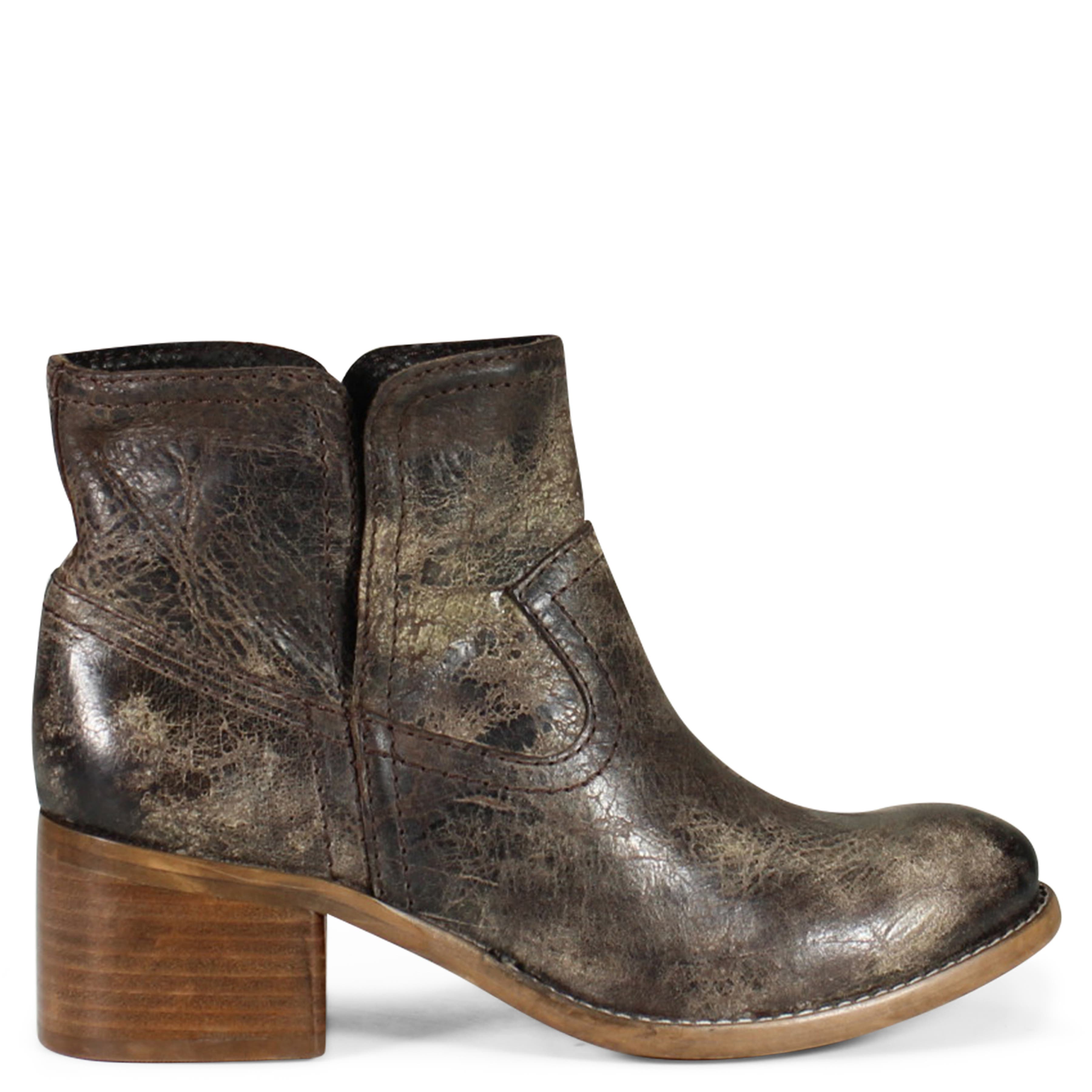 Diba True WALNUT GROVE Distressed Leather Pull-On Western Bootie, Alternate, color, Charcoal