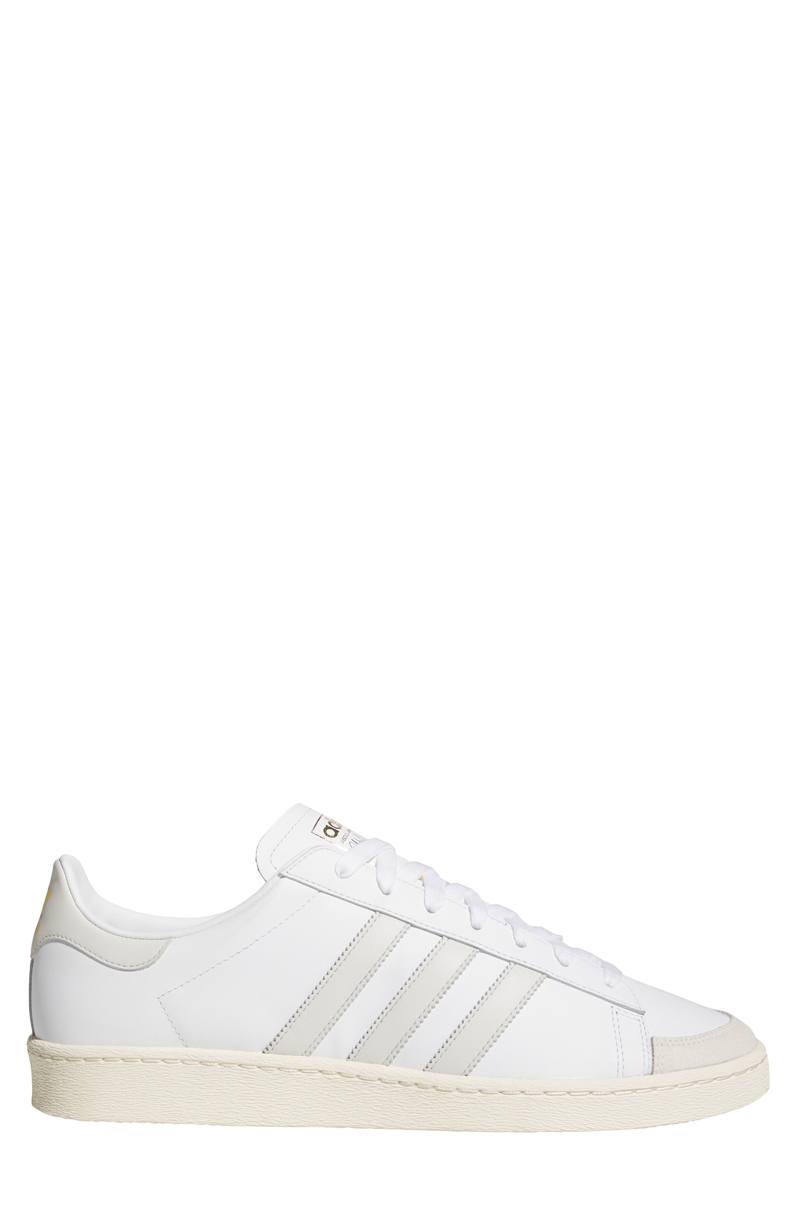 adidas Gender Inclusive Jabbar Low Basketball Sneaker, Alternate, color, White/ Orbit Grey/ Cream White