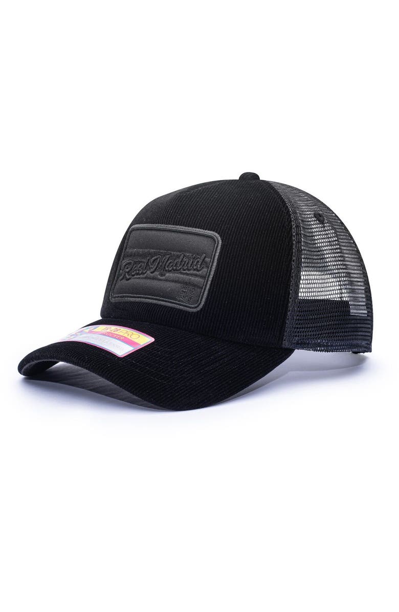 FAN INK Men's Black Real Madrid Signature Trucker Snapback Hat, Main, color,