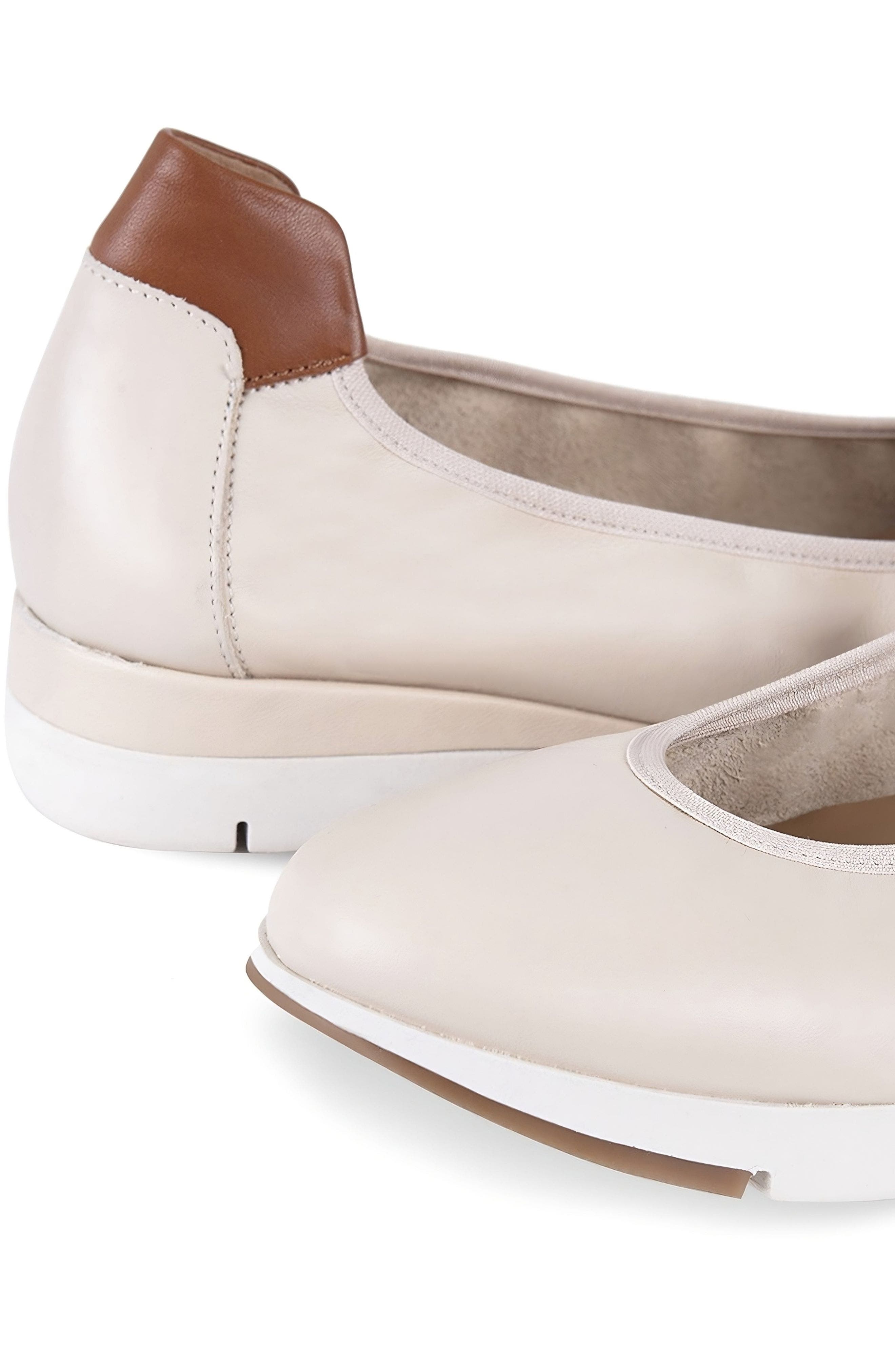 Menina Step Promenade Leather Comfort Flat, Alternate, color, Beige