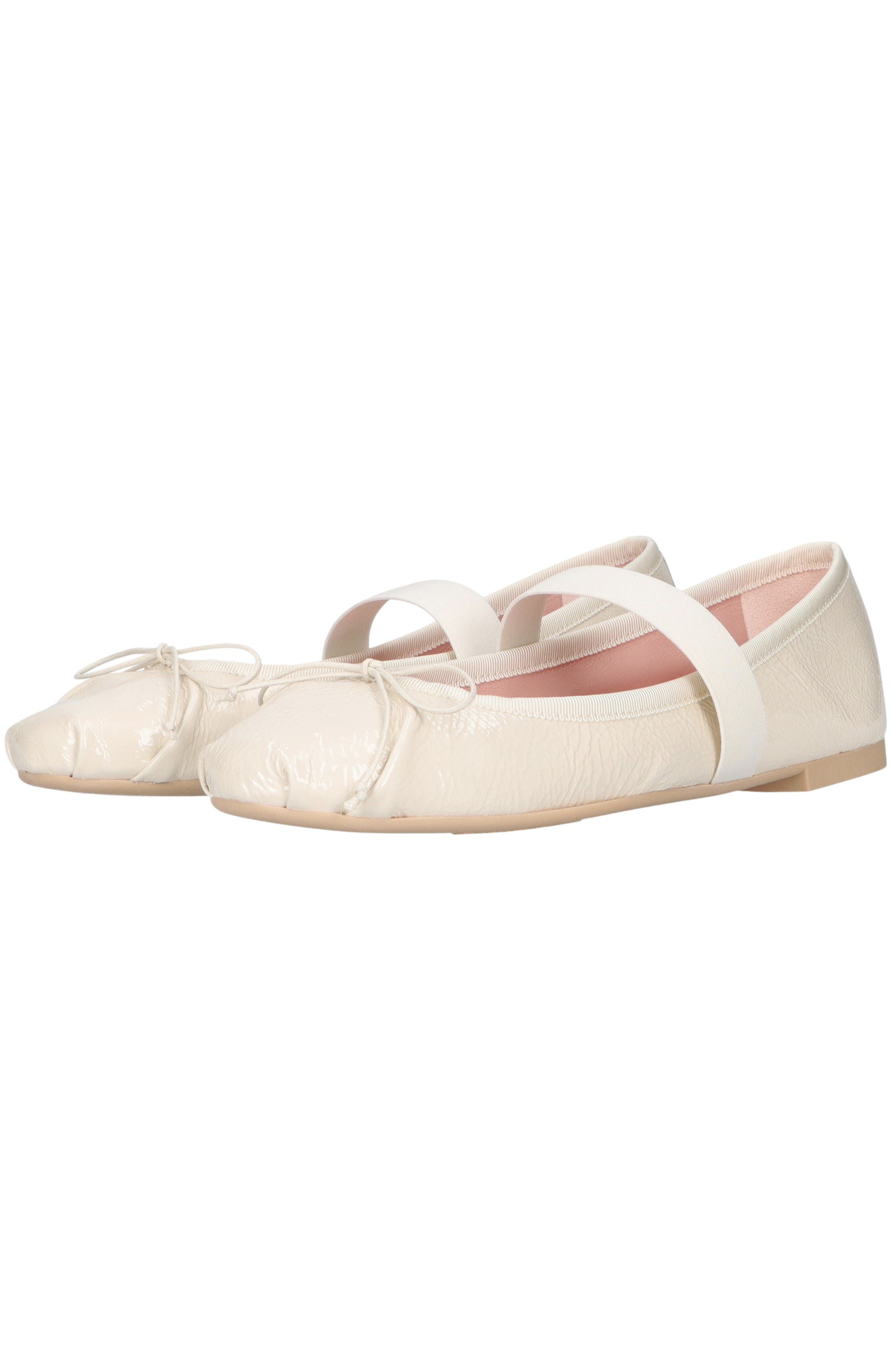 Pretty Ballerinas Round Toe Sacchetto Ballet Flat, Alternate, color, White