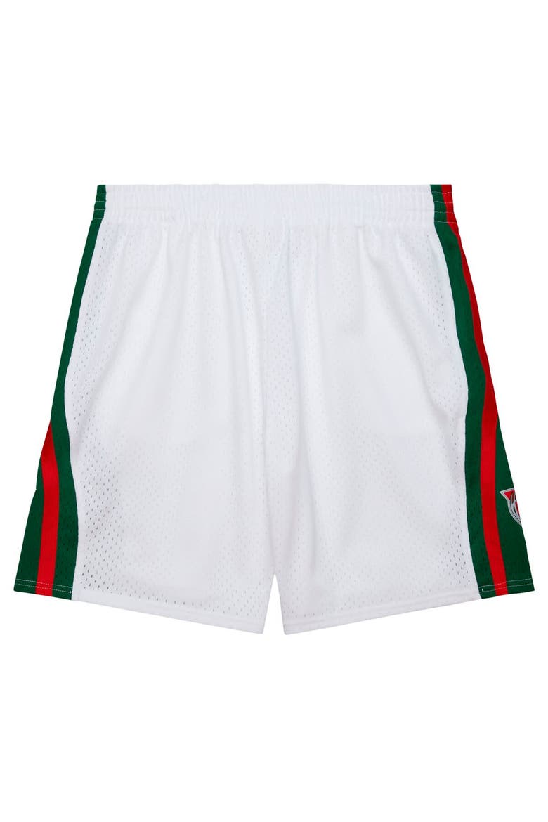 Men's Mitchell & Ness White Milwaukee Bucks 2013/14 Swingman Shorts, Alternate, color, White
