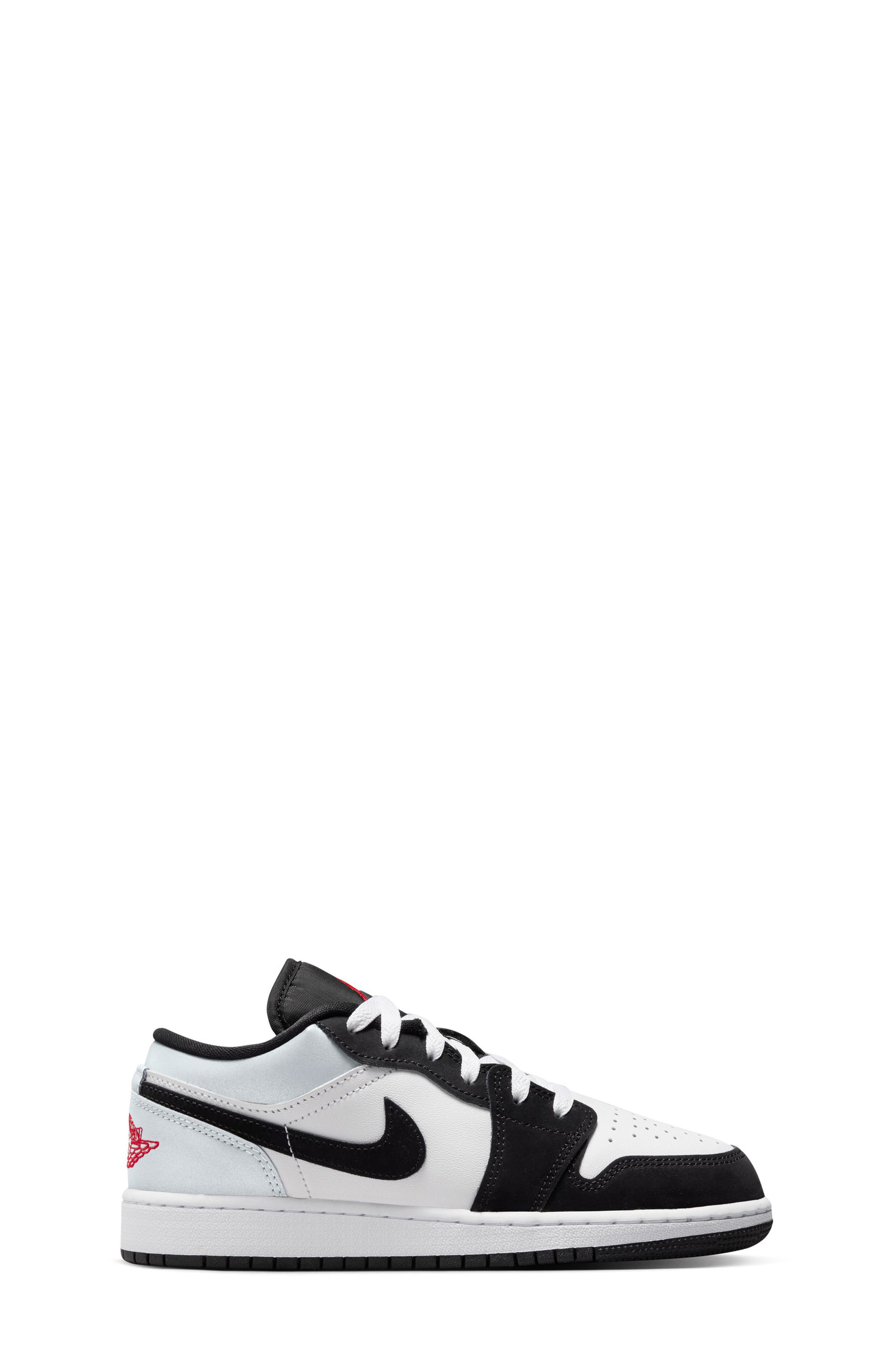 Jordan Air Jordan 1 Low SE Basketball Sneaker, Alternate, color, 