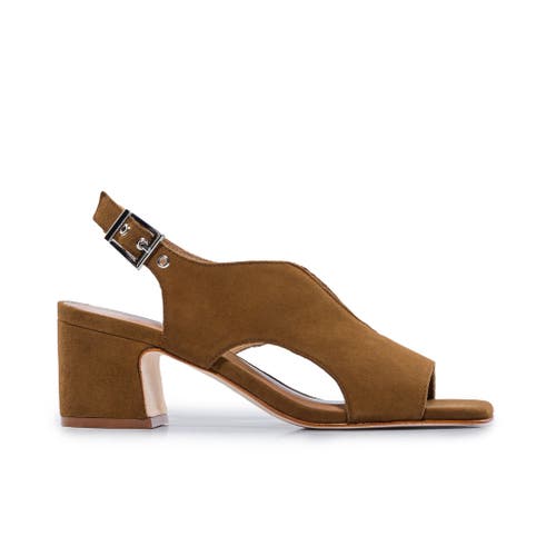Bernardo Footwear Bedford Mid Heel Sandal In Safari