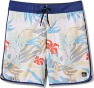 Quiksilver Surfsilk Scallop Board Shorts