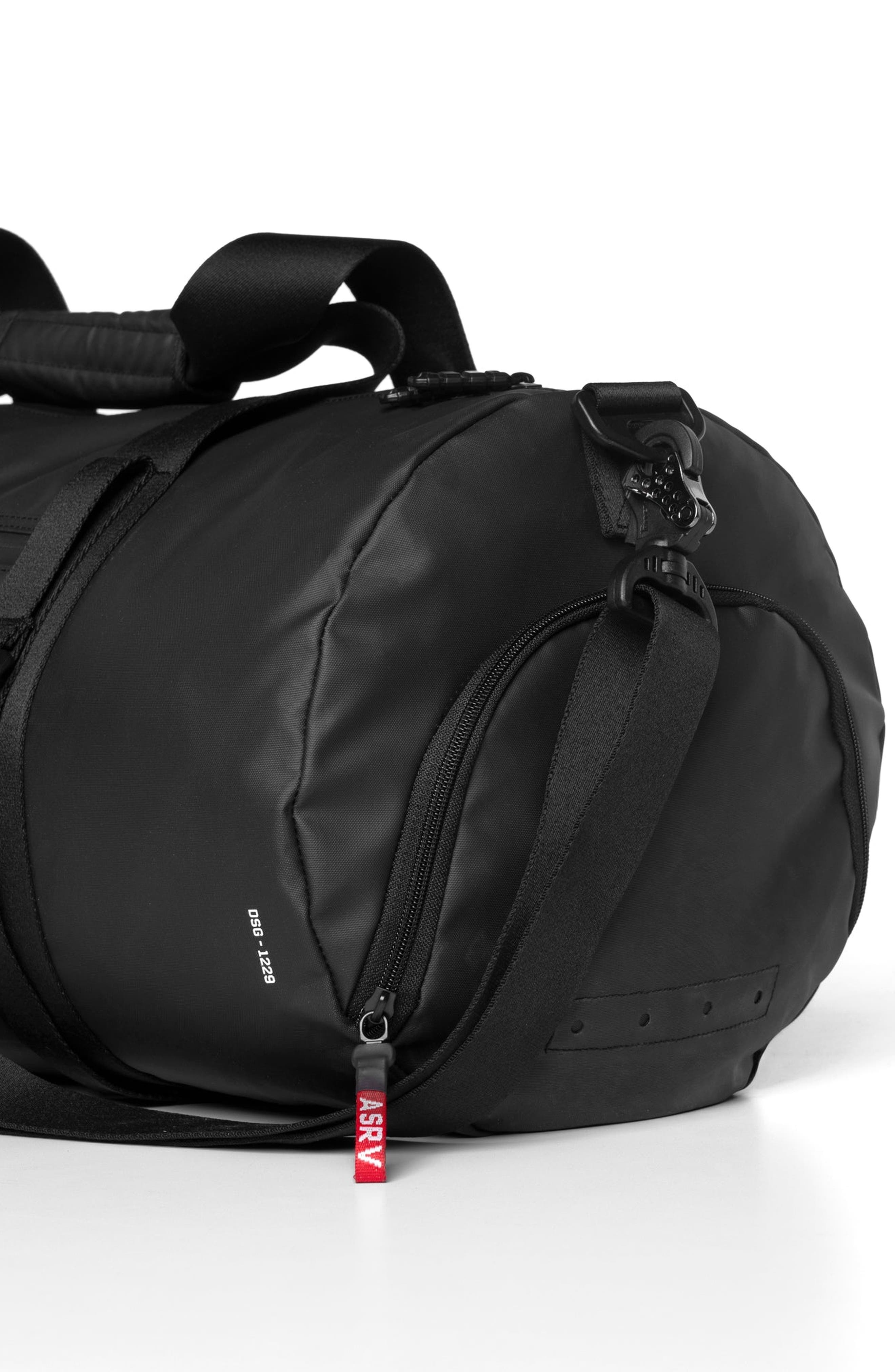 Water Resistant Barrel Duffle Bag, Alternate, color, Black