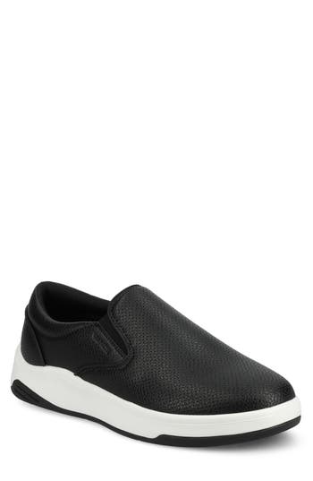 Vance Co. Vance Co Townes Slip-on Sneaker In Black