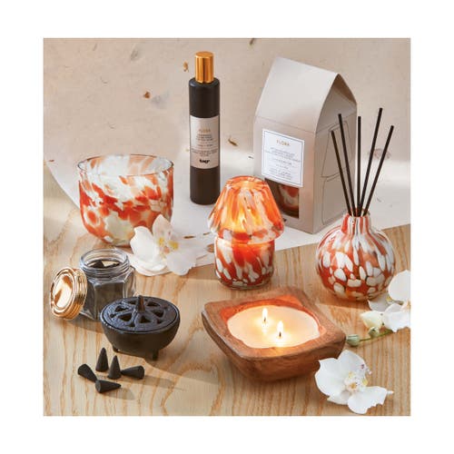 Tag Flora Scented Soy Paraffin Wax Candle In Brown