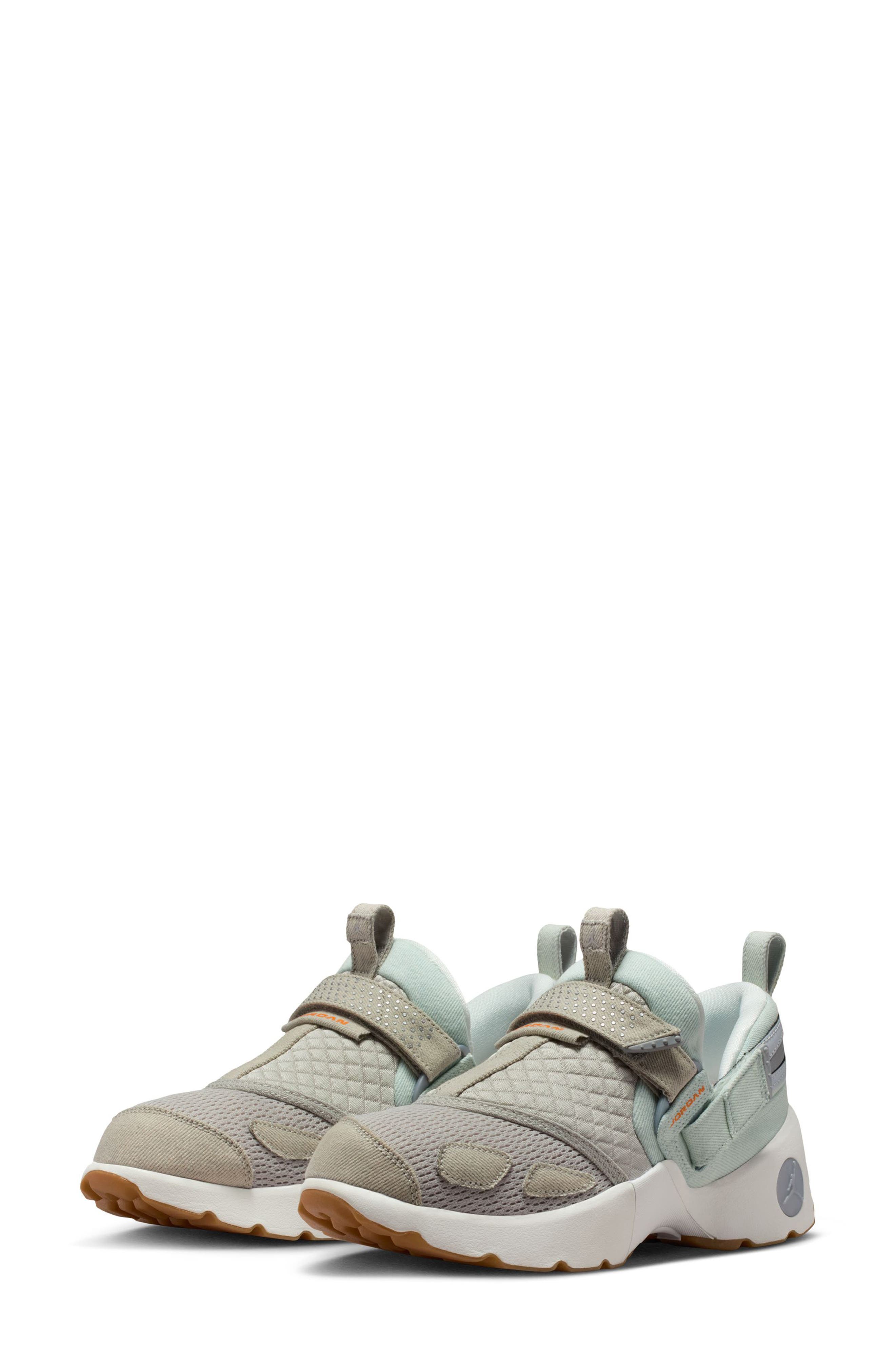 Jordan Trunner LX Sneaker, Main, color, Multi Color/ Ceramic/ White