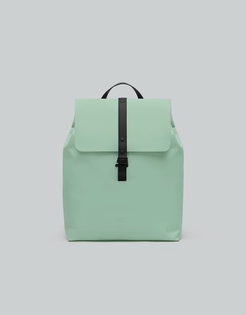 Däsh Bucket Backpack