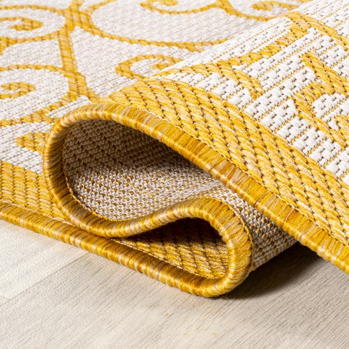 Jonathan Y Madrid Vintage Filigree Textured Weave Indoor/outdoor Round Area Rug In Cream/yellow