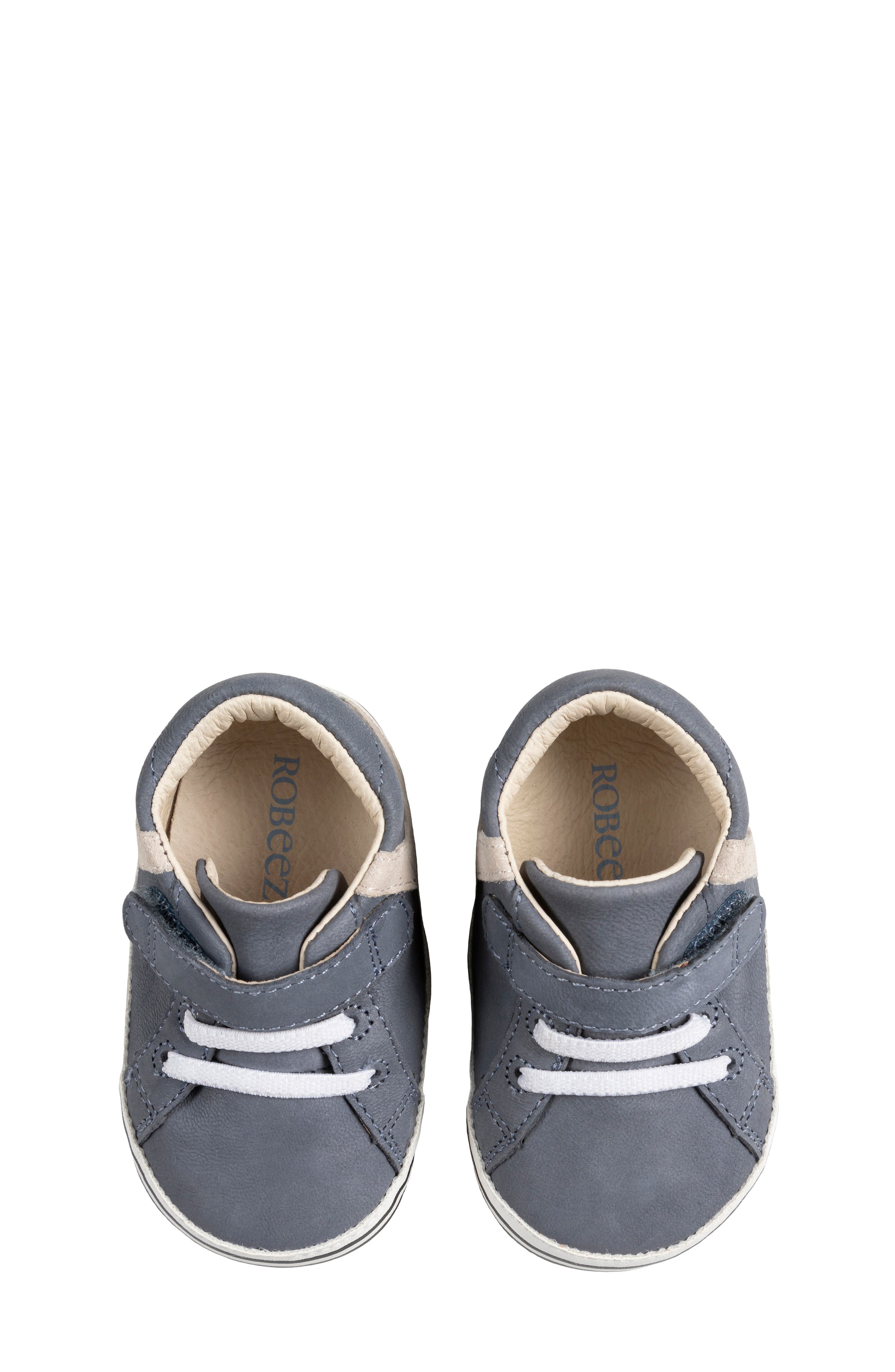 Robeez<sup>®</sup> Adam Crib Sneaker, Alternate, color, 