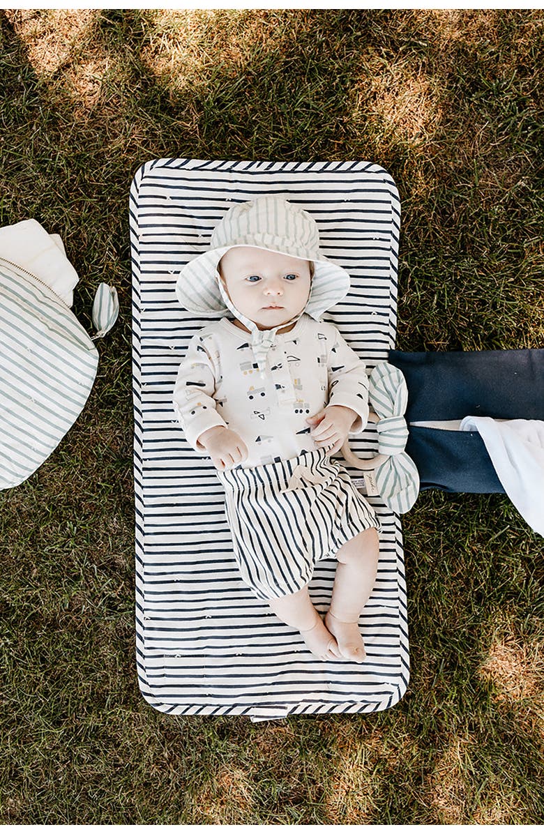 Pehr On the Go Coated Organic Cotton Changing Pad, Alternate, color, Ink