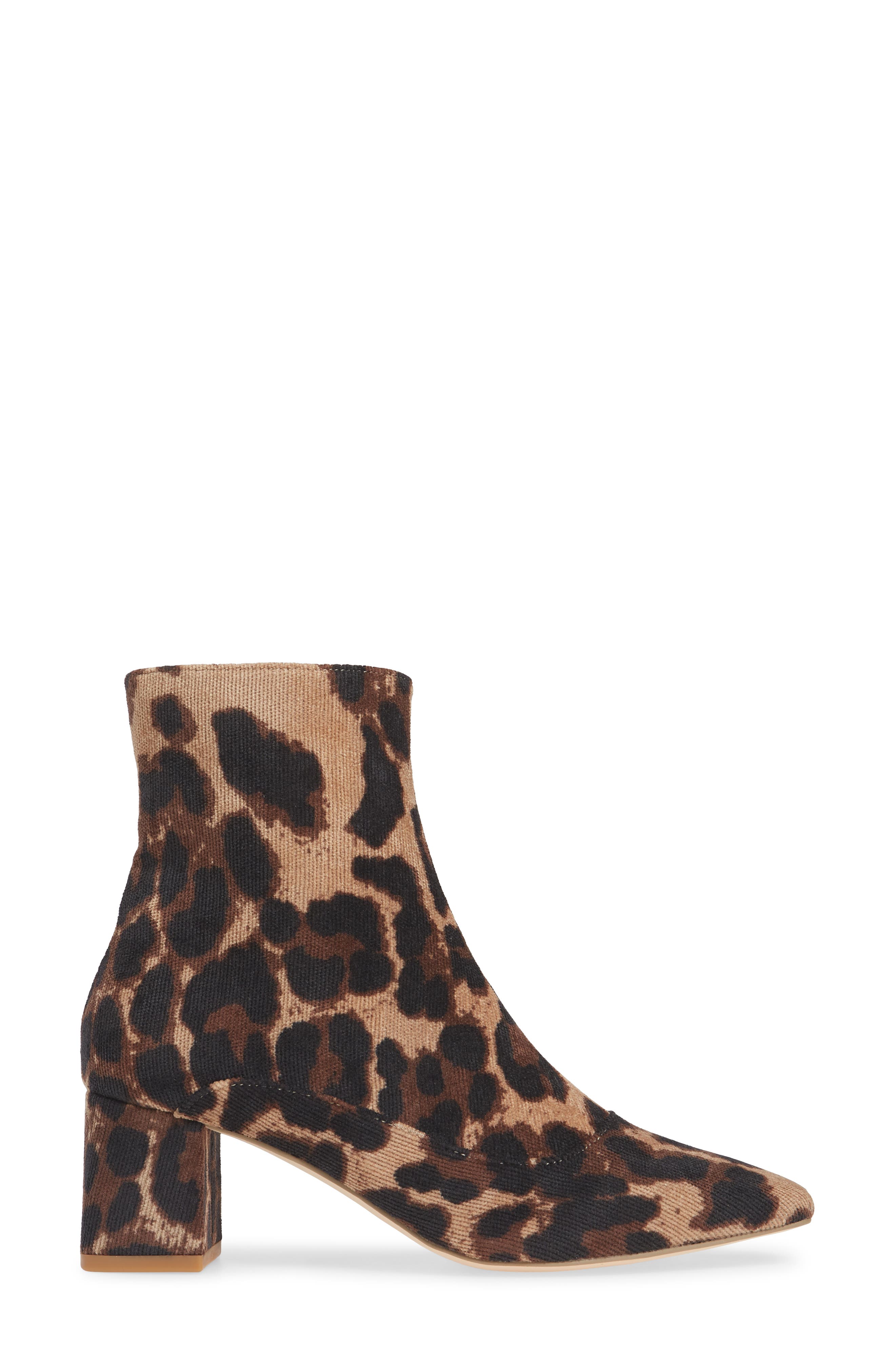 Coconuts by Matisse Block Heel Bootie, Alternate, color, 