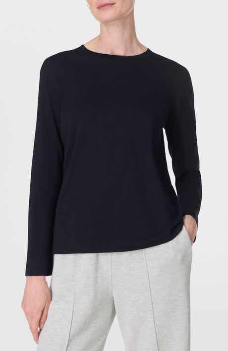 Essential Long Sleeve T-Shirt