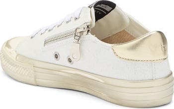 Kids' Alive Sneaker