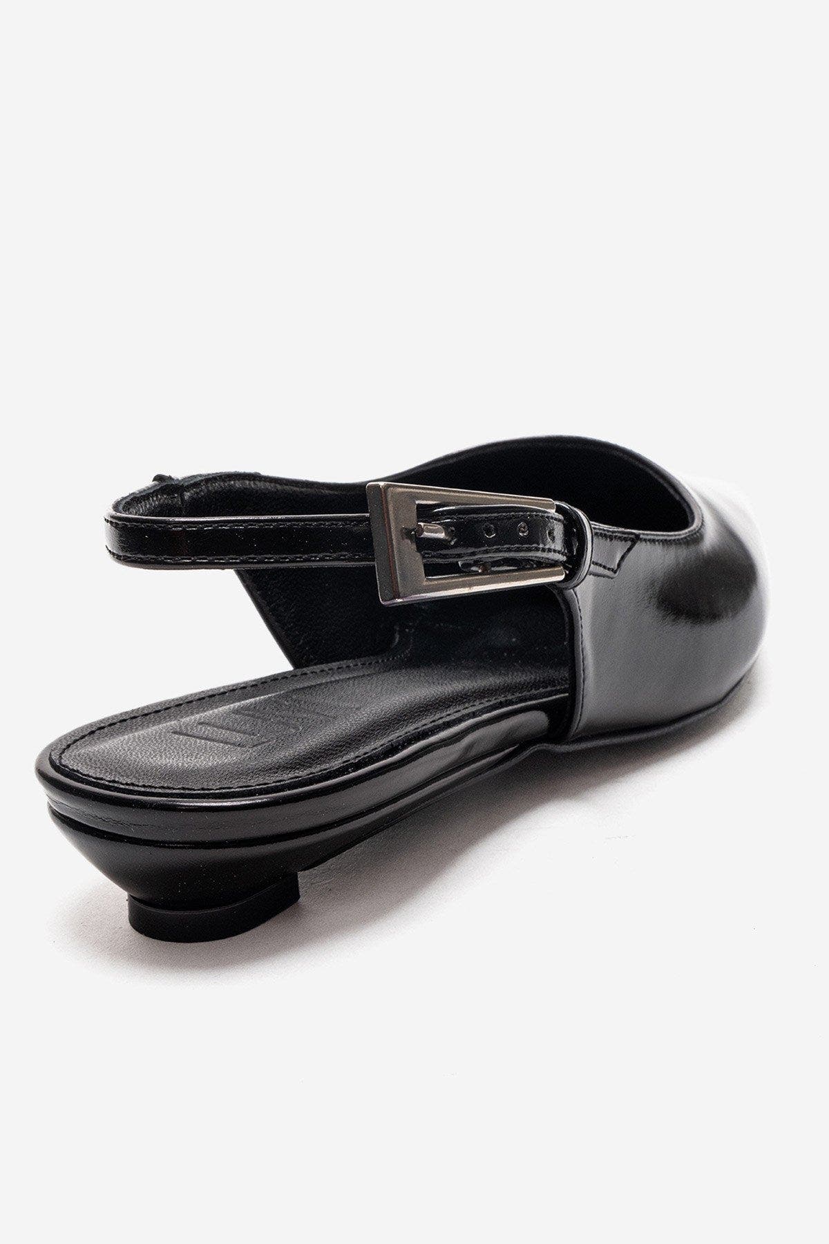 Prologue Shoes Jenna Slingback Pointed Toe Pump, Alternate, color, Black