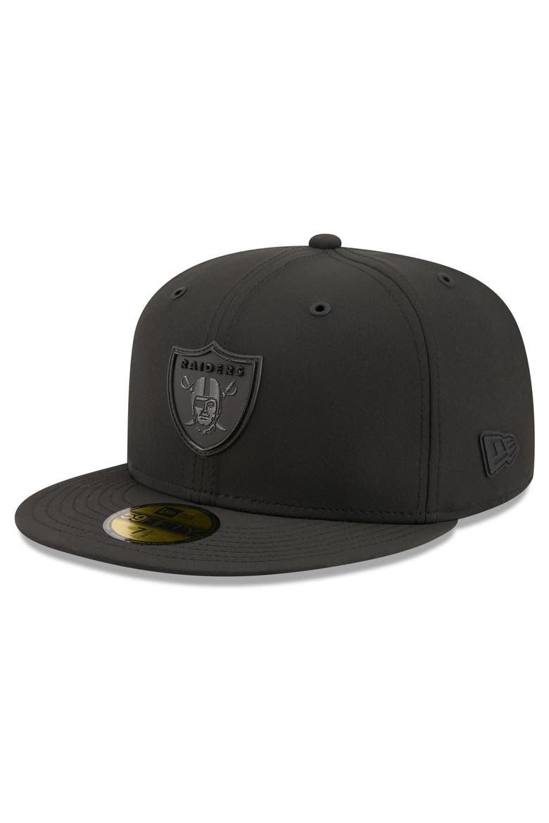 Men's New Era Black Las Vegas Raiders 2026 Sideline 59FIFTY Fitted Hat, Main, color, Black