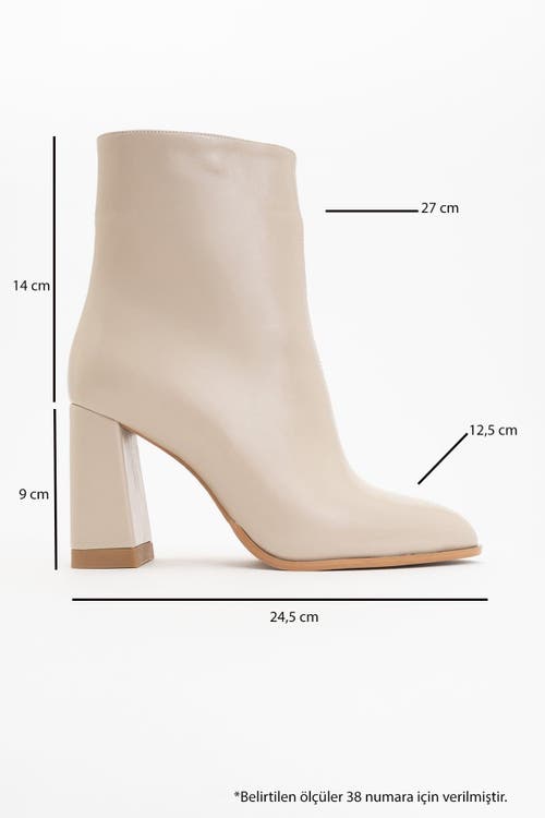 Prologue Shoes Jewel High Heel Boot In Brown