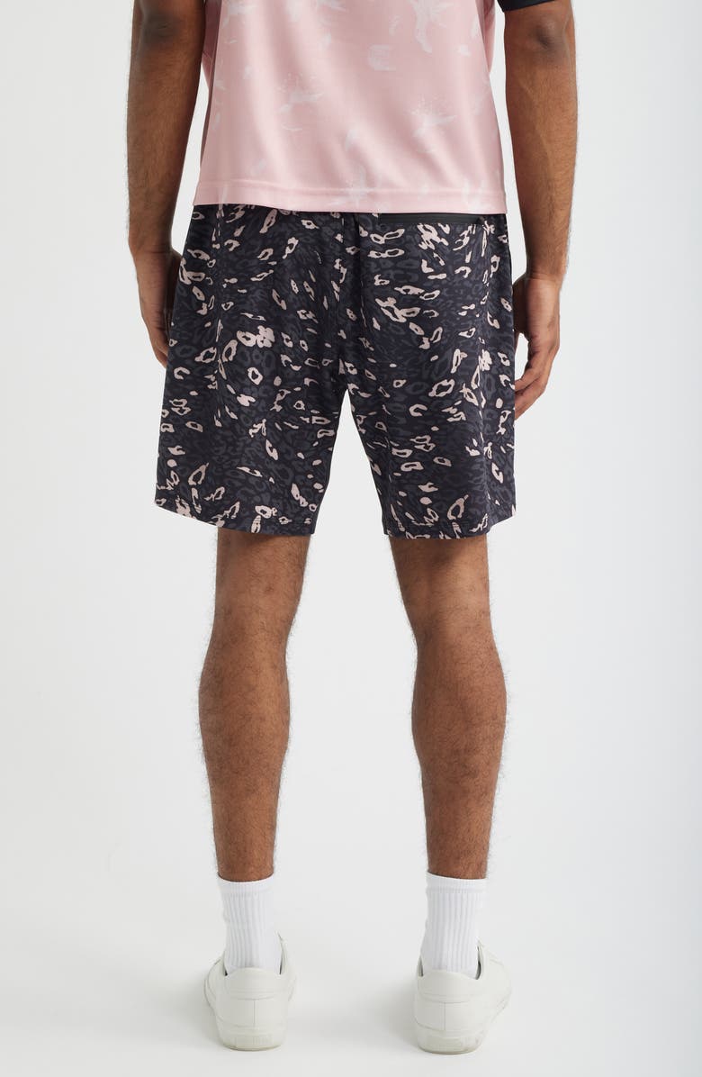 SANTO STUDIO Tempo Tech Shorts, Alternate, color, Black