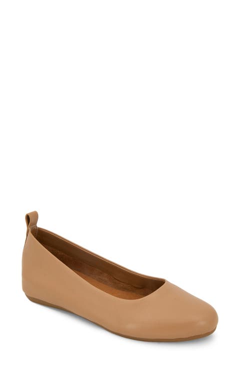 Nieve Featherweight Demi Wedge Flat (Women)