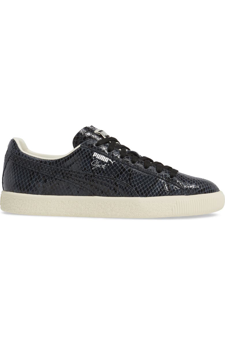 PUMA Clyde Sneaker, Alternate, color,