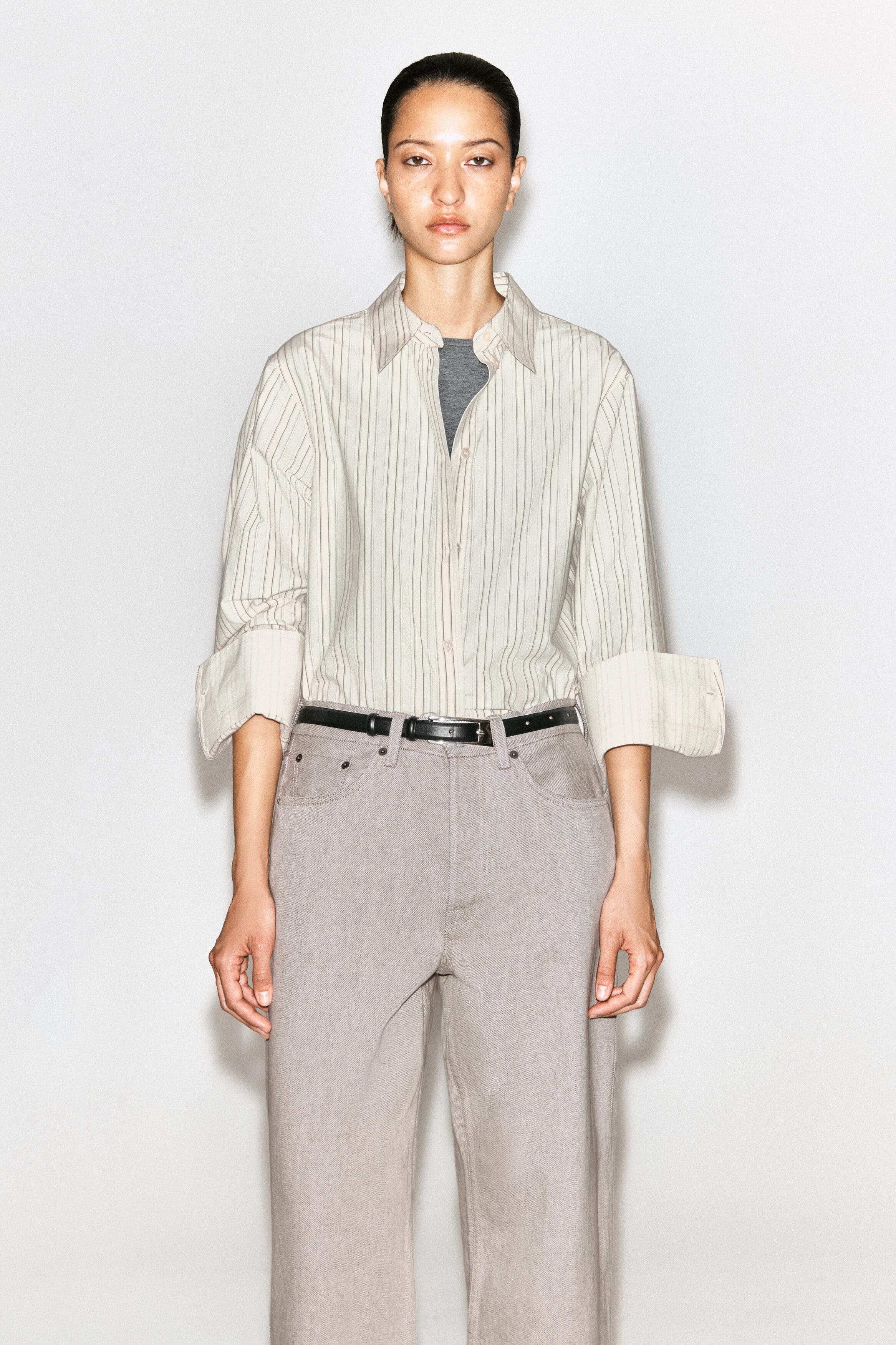 selected BUTTERMILK / GRAY / STRIPED
