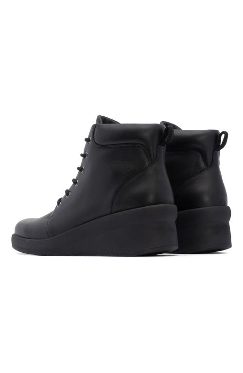 Abeo Passage Lace Up Boot In Black - Metatarsal