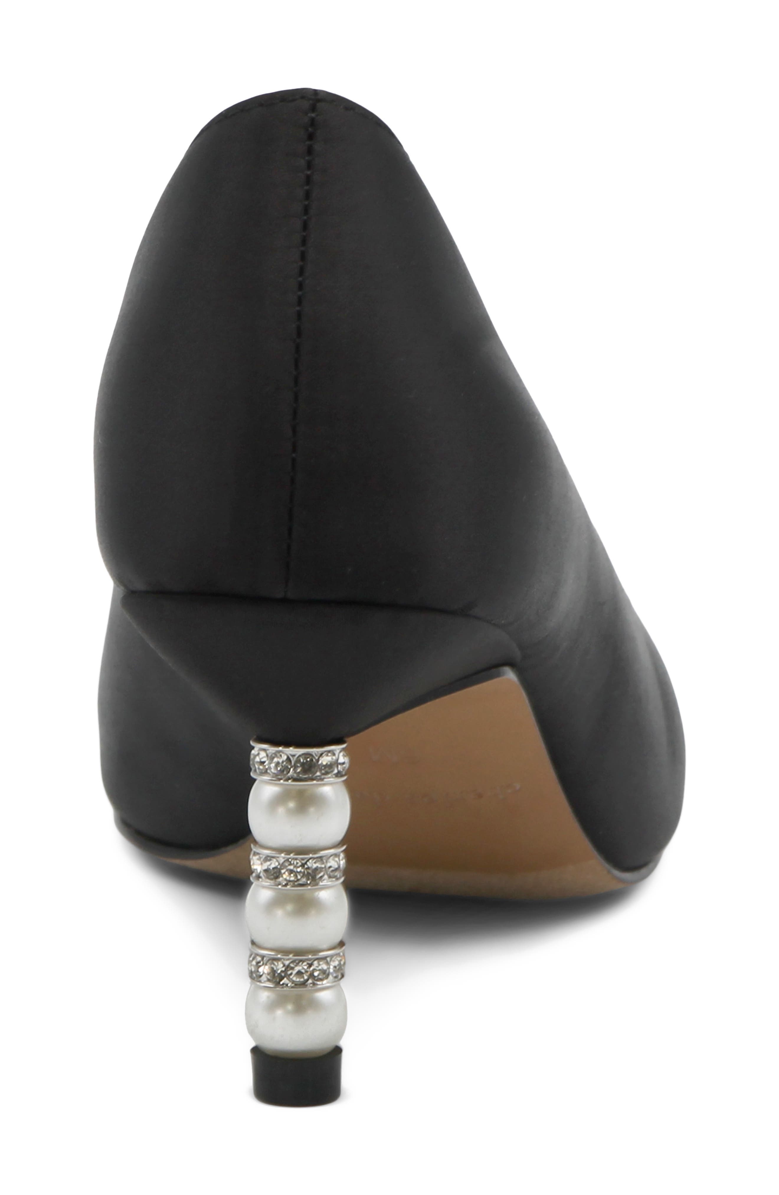 Sienna Pointed Toe Pump, Alternate, color, BLACK